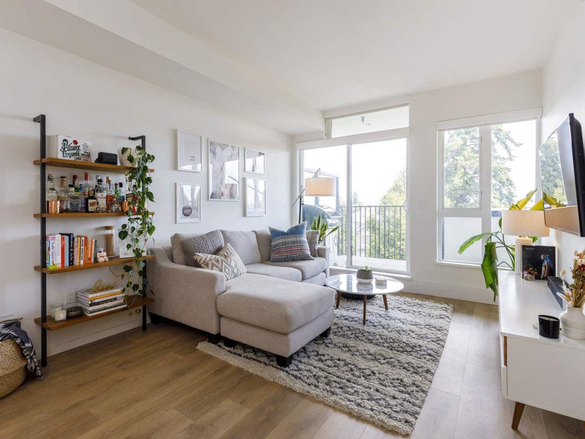 511 - 5085 Main Street, Main, Vancouver East 