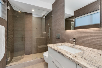 vlr-vancouver-luxury-realty-property-management-house-rent-point-grey-kitsilano-2nd-ave-4202-13 at 4454 , Point Grey, Vancouver West