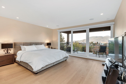 vlr-vancouver-luxury-realty-property-management-house-rent-point-grey-kitsilano-2nd-ave-4202-28 at 4454 , Point Grey, Vancouver West