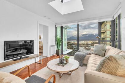 1331-w-georgia-street-coal-harbour-vancouver-west-01 at 3301 - 1331 W Georgia Street, Coal Harbour, Vancouver West