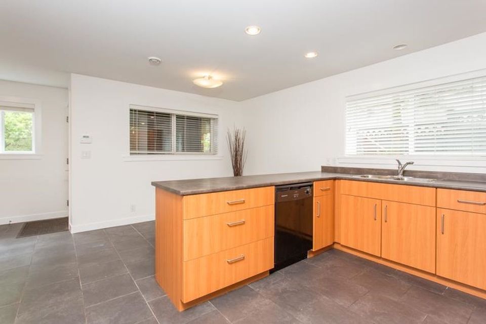 2425-w-13th-avenue-kitsilano-vancouver-west-28 at 2425 W 13th Avenue, Kitsilano, Vancouver West