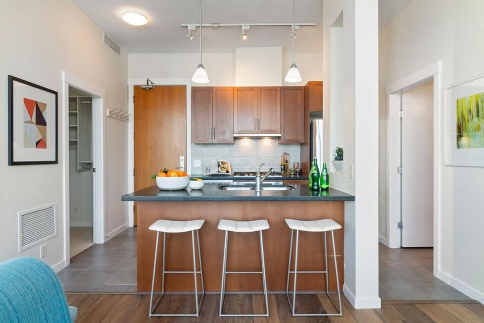 1189-melville-street-coal-harbour-vancouver-west-05 at 4202 - 1189 Melville Street, Coal Harbour, Vancouver West