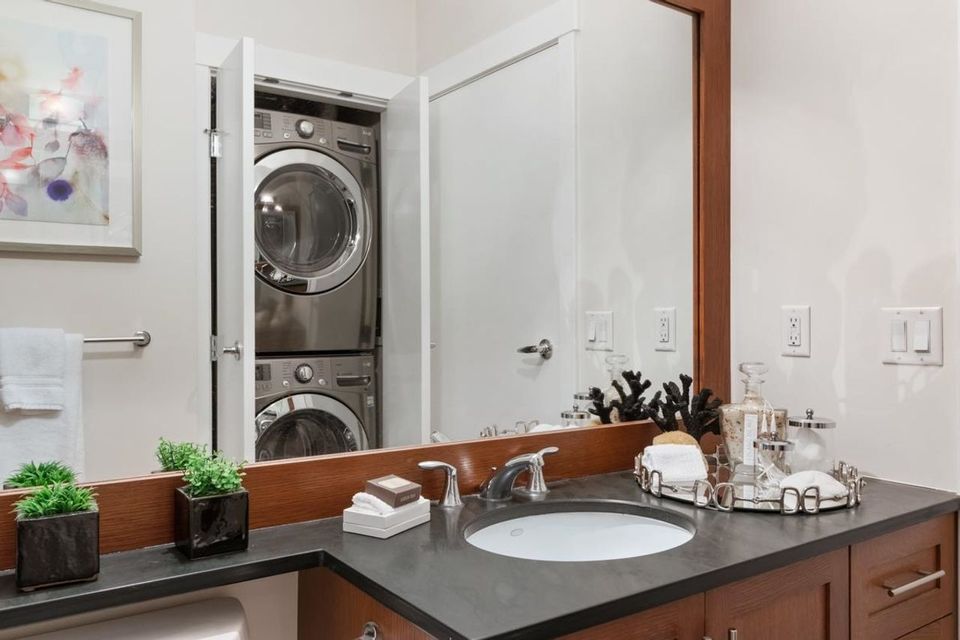 1189-melville-street-coal-harbour-vancouver-west-15 at 4202 - 1189 Melville Street, Coal Harbour, Vancouver West