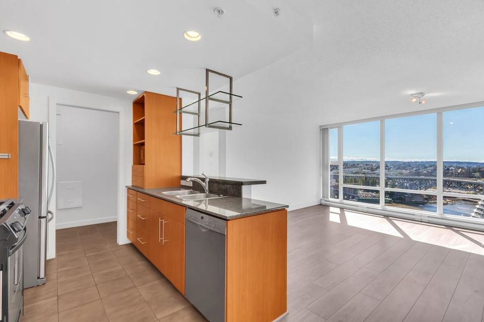 455-beach-crescent-yaletown-vancouver-west-03 at 2105 - 455 Beach Crescent, Yaletown, Vancouver West