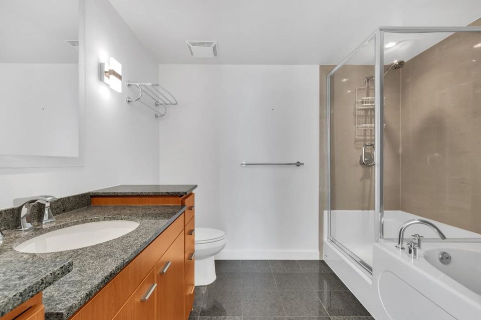 455-beach-crescent-yaletown-vancouver-west-23 at 2105 - 455 Beach Crescent, Yaletown, Vancouver West