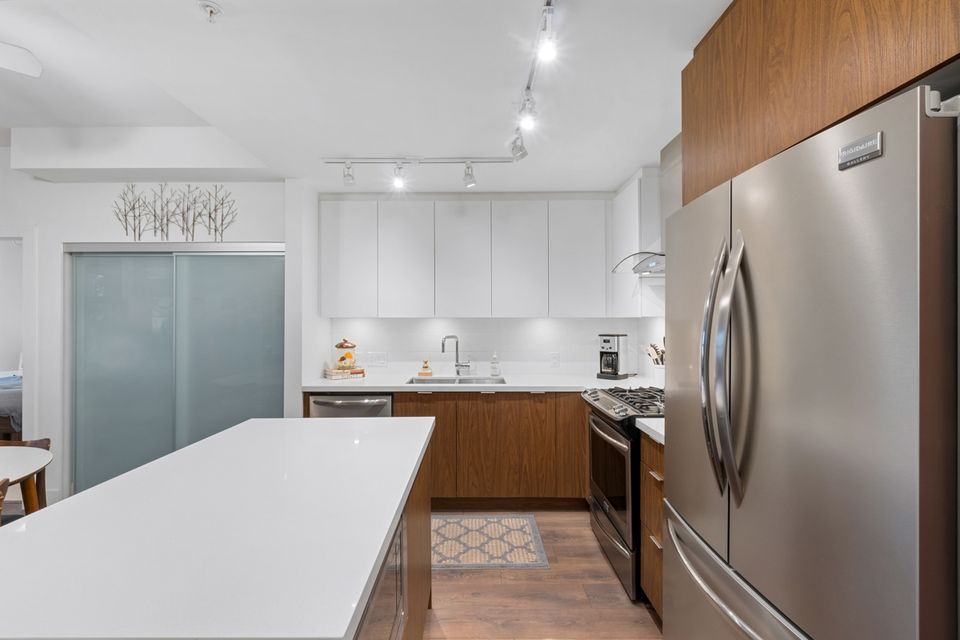 img_010 at 213 - 3602 Aldercrest Drive, Roche Point, North Vancouver