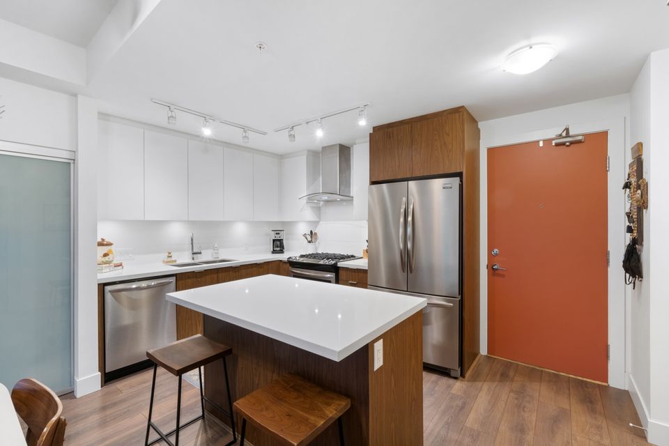 img_011 at 213 - 3602 Aldercrest Drive, Roche Point, North Vancouver