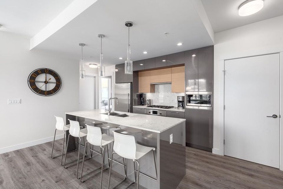 1327-draycott-road-lynn-valley-north-vancouver-05 at 303 - 1327 Draycott Road, Lynn Valley, North Vancouver