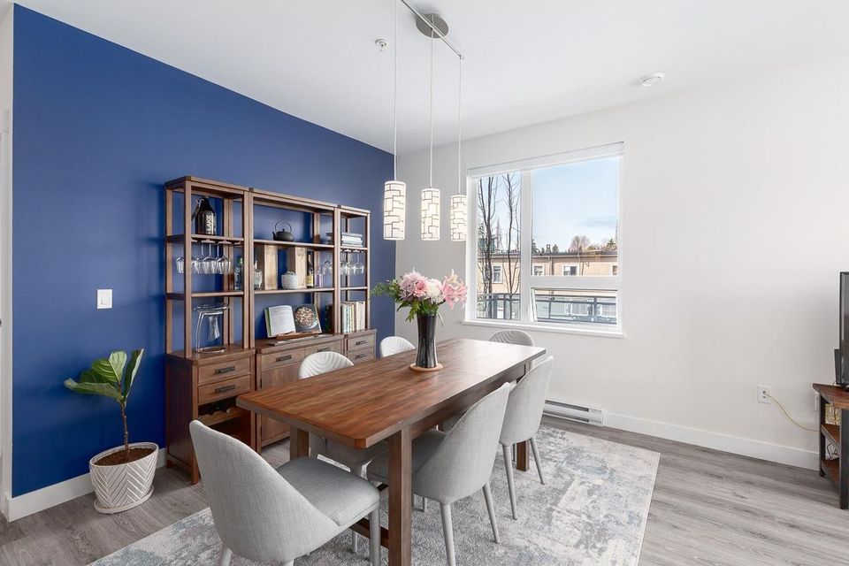 1327-draycott-road-lynn-valley-north-vancouver-09 at 303 - 1327 Draycott Road, Lynn Valley, North Vancouver