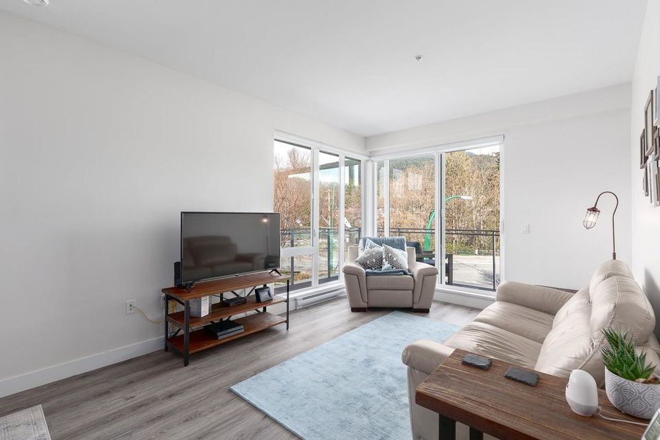 1327-draycott-road-lynn-valley-north-vancouver-11 at 303 - 1327 Draycott Road, Lynn Valley, North Vancouver