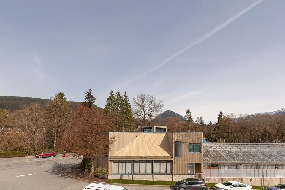 1327-draycott-road-lynn-valley-north-vancouver-24 at 303 - 1327 Draycott Road, Lynn Valley, North Vancouver