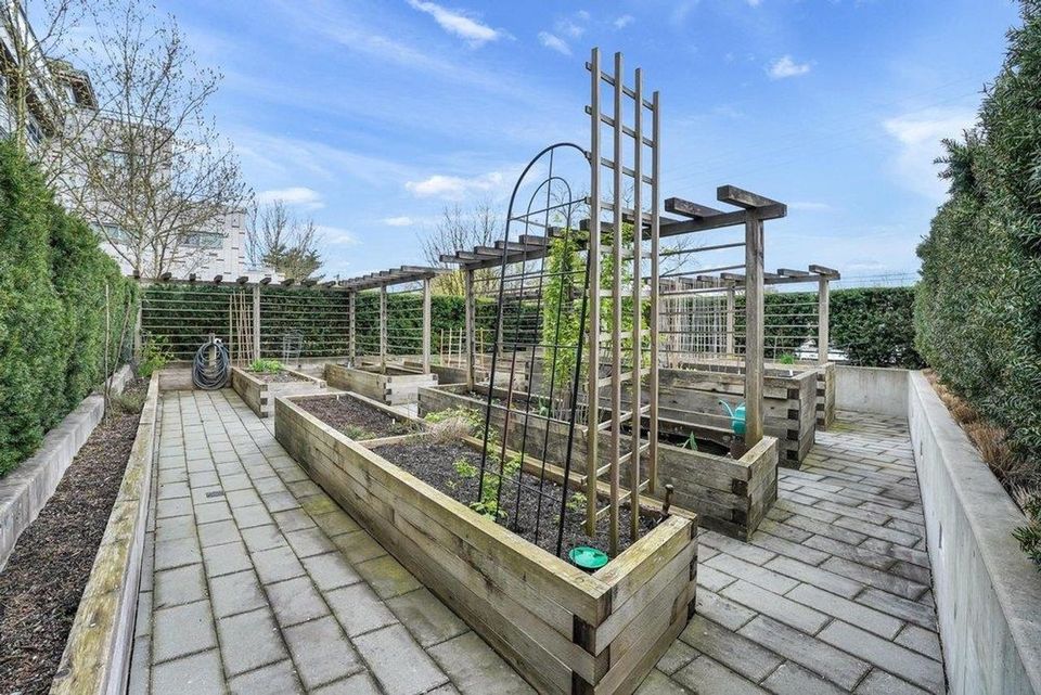 3333-main-street-main-vancouver-east-16 at 410 - 3333 Main Street, Main, Vancouver East