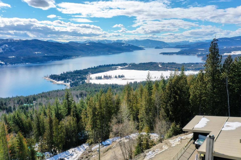 tempimage9iaeos at 3066 Vickers Trail