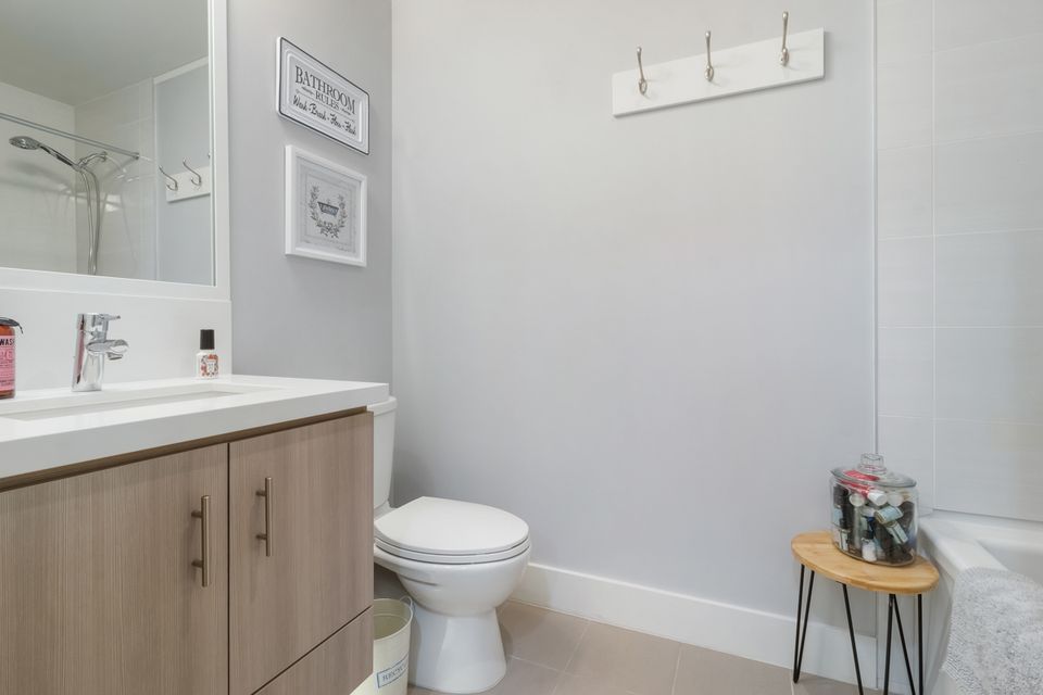 img_029 at 206 - 3602 Aldercrest Drive, Roche Point, North Vancouver