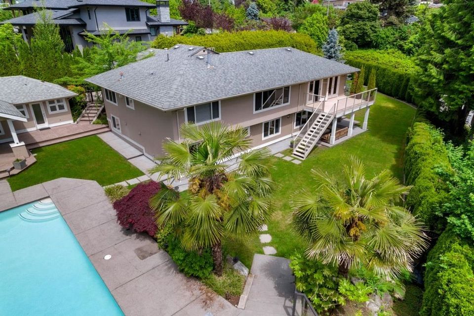 729-biddesden-place-british-properties-west-vancouver-01 at 729 Biddesden Place, British Properties, West Vancouver