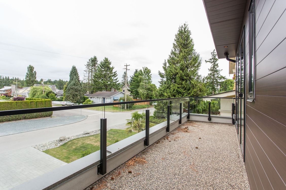 3033-mcbride-high-40-1-1 at 3033 Mcbride Avenue, Crescent Bch Ocean Pk., South Surrey White Rock