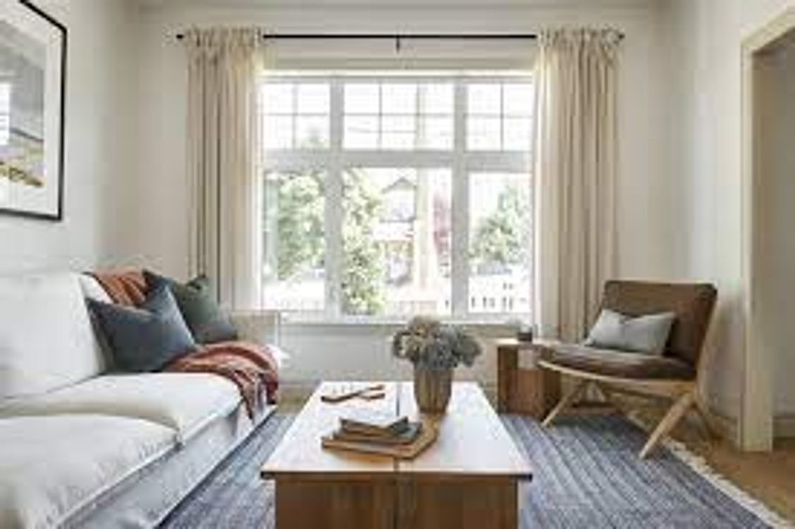 unknown-4 at 3 - 3080 Washington