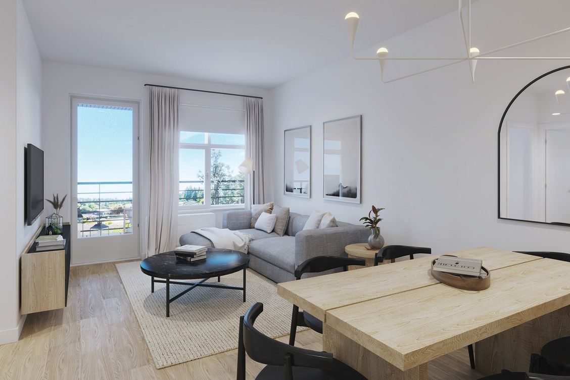 homes5 at 2488 Garden Drive