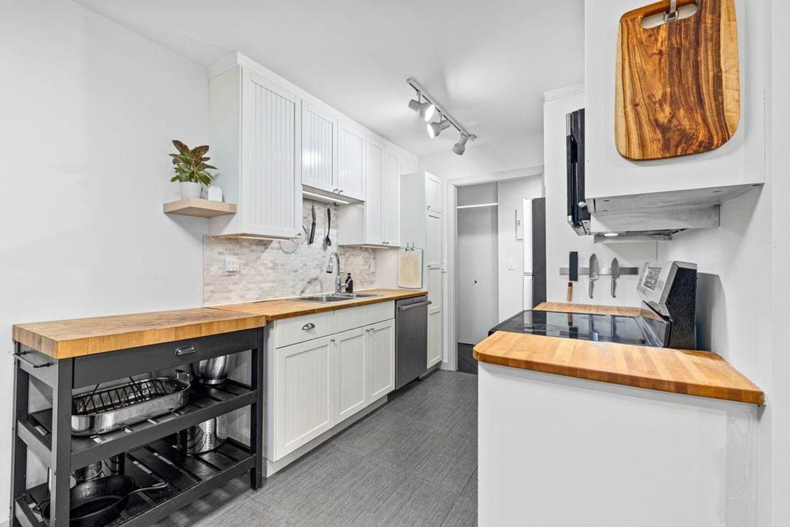 1066-e-8th-avenue-mount-pleasant-ve-vancouver-east-03 at 104 - 1066 E 8th Avenue, Mount Pleasant VE, Vancouver East