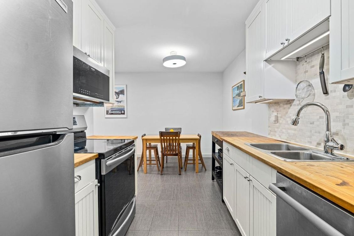 1066-e-8th-avenue-mount-pleasant-ve-vancouver-east-04 at 104 - 1066 E 8th Avenue, Mount Pleasant VE, Vancouver East