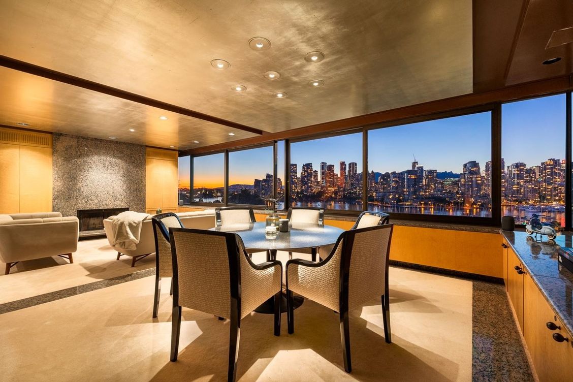 666-leg-in-boot-square-false-creek-vancouver-west-03 at 721 - 666 Leg In Boot Square, False Creek, Vancouver West