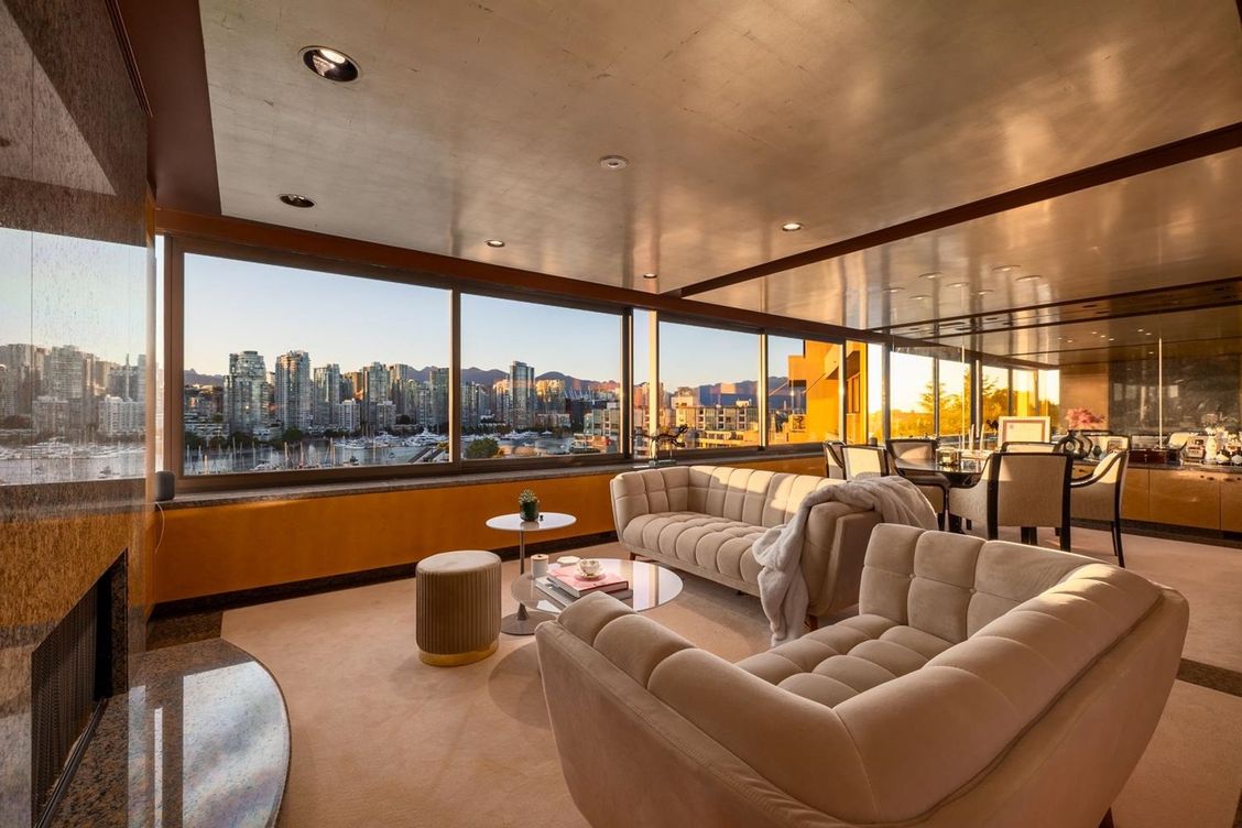 666-leg-in-boot-square-false-creek-vancouver-west-07 at 721 - 666 Leg In Boot Square, False Creek, Vancouver West