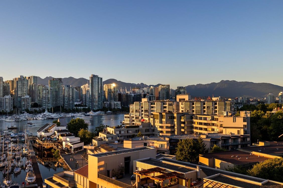 666-leg-in-boot-square-false-creek-vancouver-west-16 at 721 - 666 Leg In Boot Square, False Creek, Vancouver West