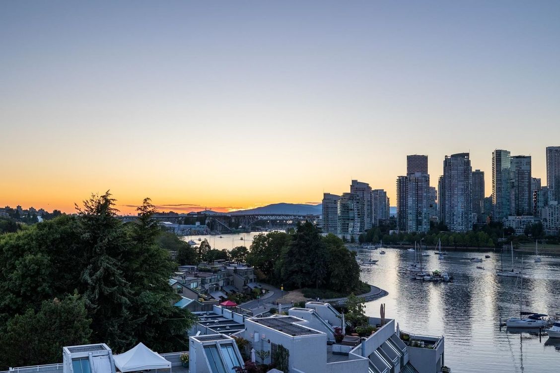 666-leg-in-boot-square-false-creek-vancouver-west-18 at 721 - 666 Leg In Boot Square, False Creek, Vancouver West