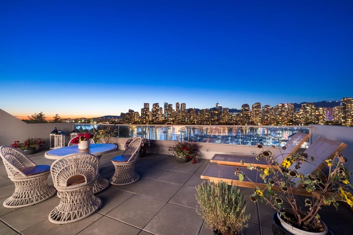 666-leg-in-boot-square-false-creek-vancouver-west-22 at 721 - 666 Leg In Boot Square, False Creek, Vancouver West