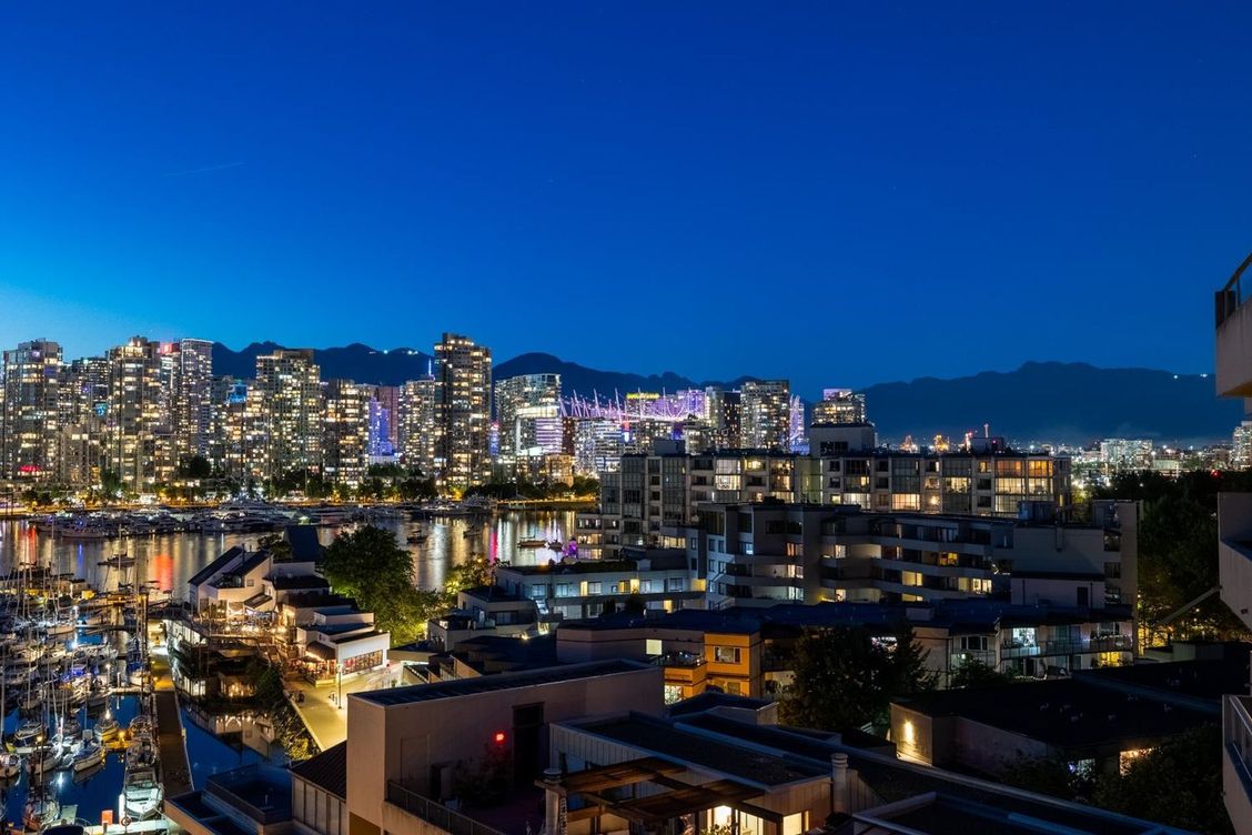 666-leg-in-boot-square-false-creek-vancouver-west-24 at 721 - 666 Leg In Boot Square, False Creek, Vancouver West