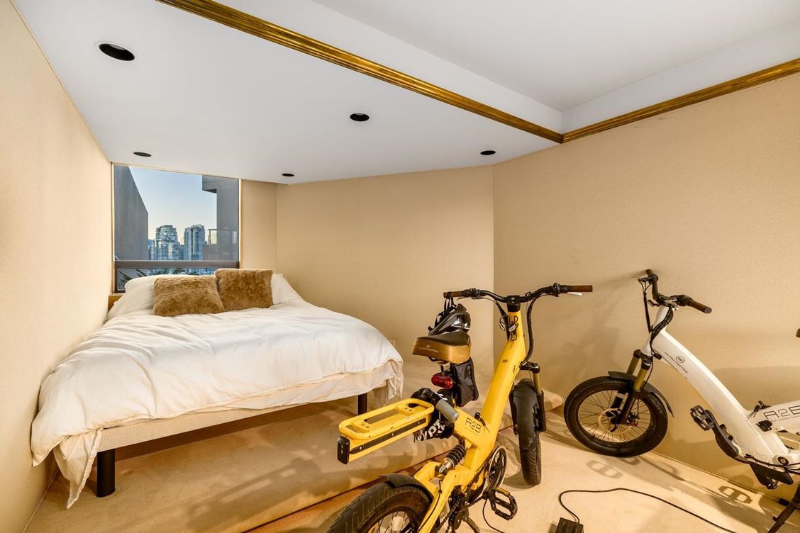 666-leg-in-boot-square-false-creek-vancouver-west-26 at 721 - 666 Leg In Boot Square, False Creek, Vancouver West