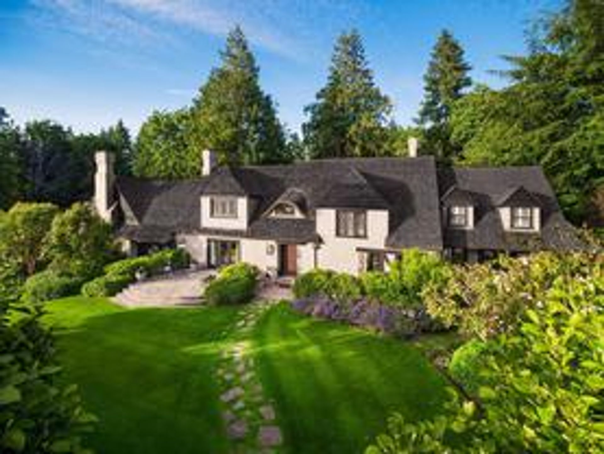 1416 Acadia, University VW, Vancouver West 