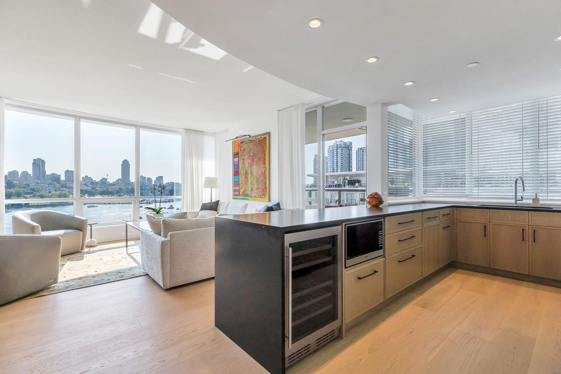 1328-marinaside-crescent-yaletown-vancouver-west-13 at 801 - 1328 Marinaside Crescent, Yaletown, Vancouver West