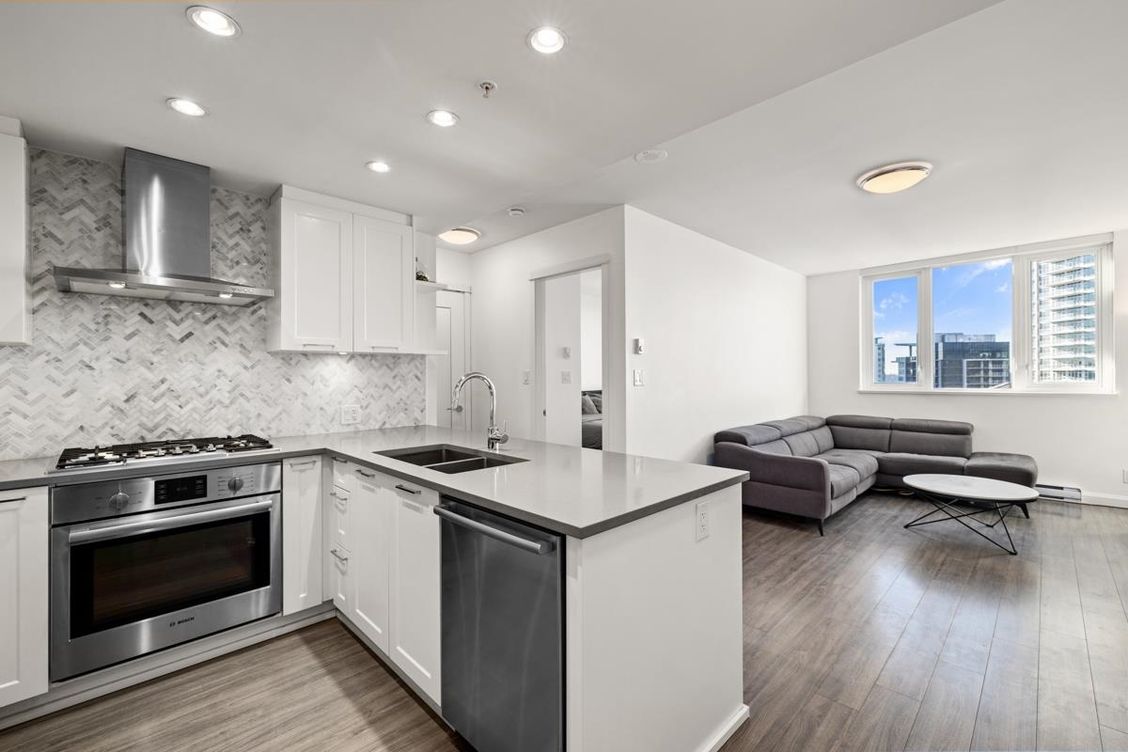 520-como-lake-avenue-coquitlam-west-coquitlam-05 at 2101 - 520 Como Lake Avenue, Coquitlam West, Coquitlam