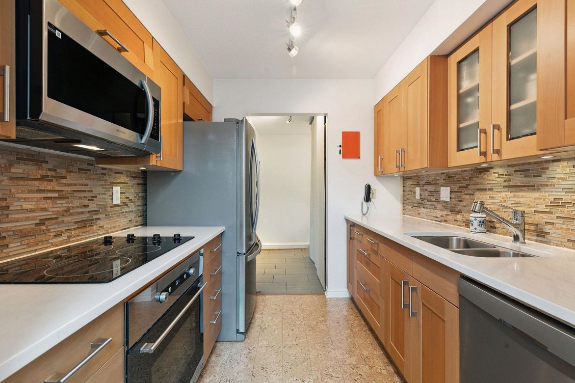 1633-yew-street-kitsilano-vancouver-west-05 at 202 - 1633 Yew Street, Kitsilano, Vancouver West