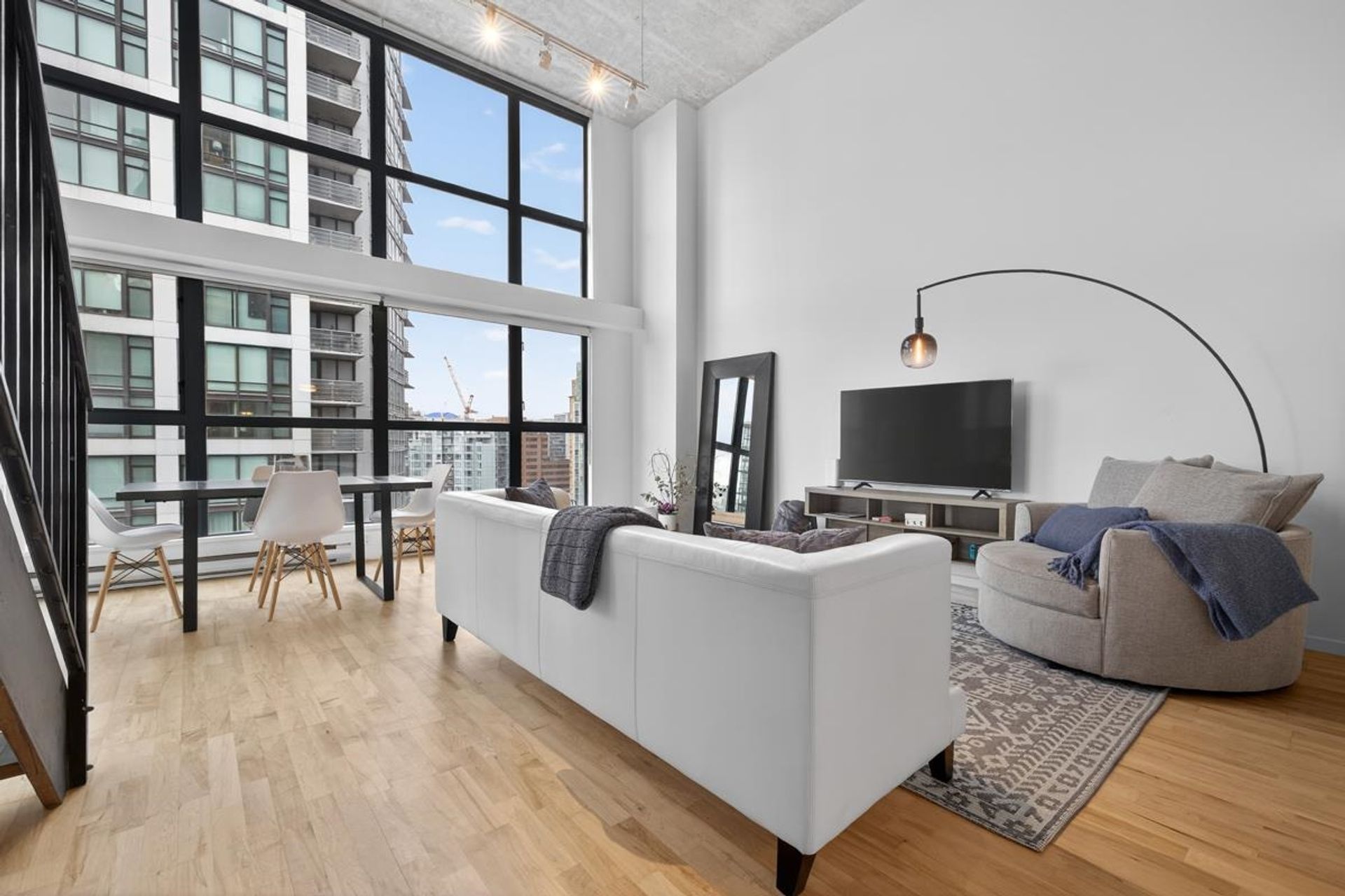 1102 - 1238 Seymour Street, Downtown VW, Vancouver West 