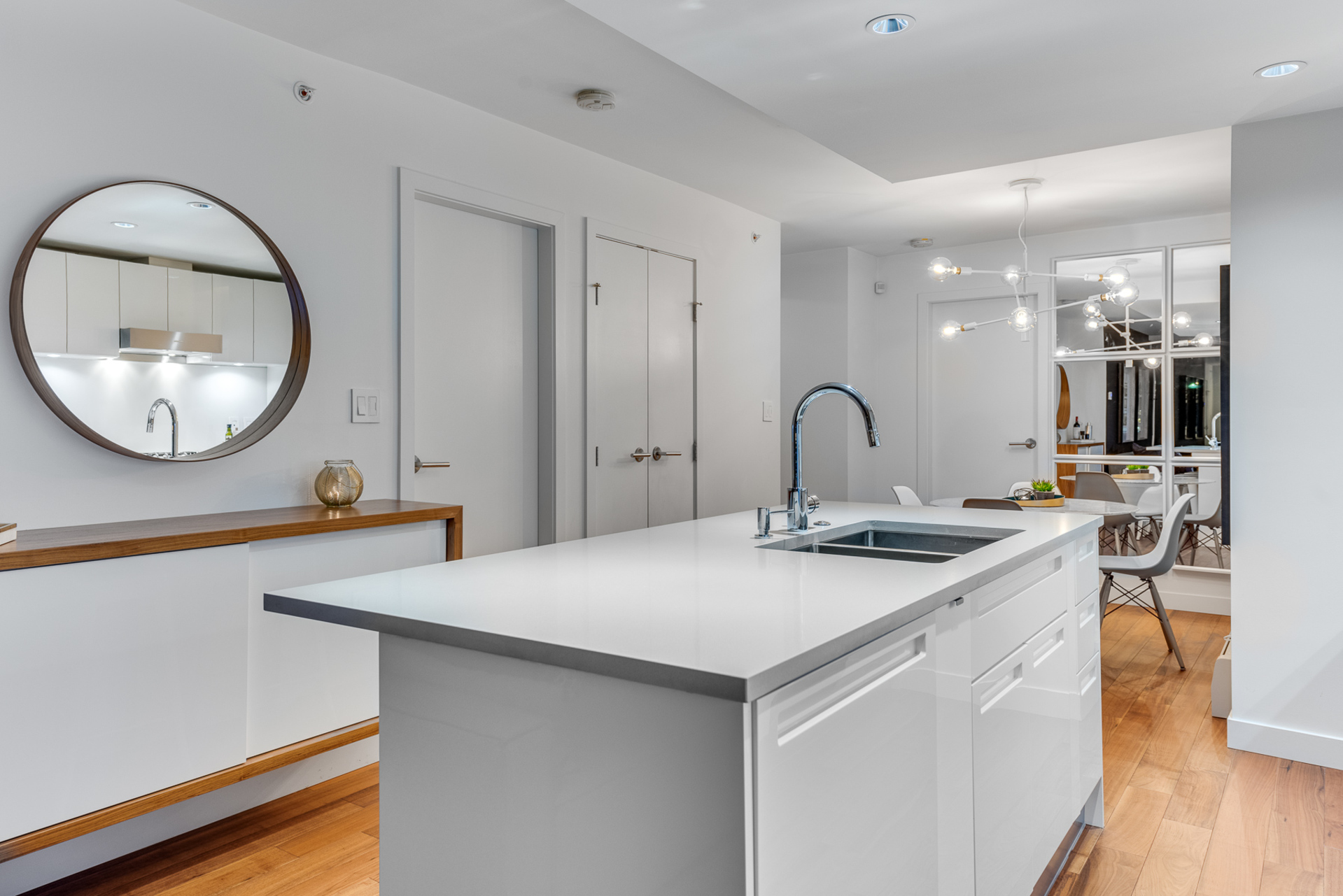 1207-188-keefer-street-vancouver-360hometours-12s