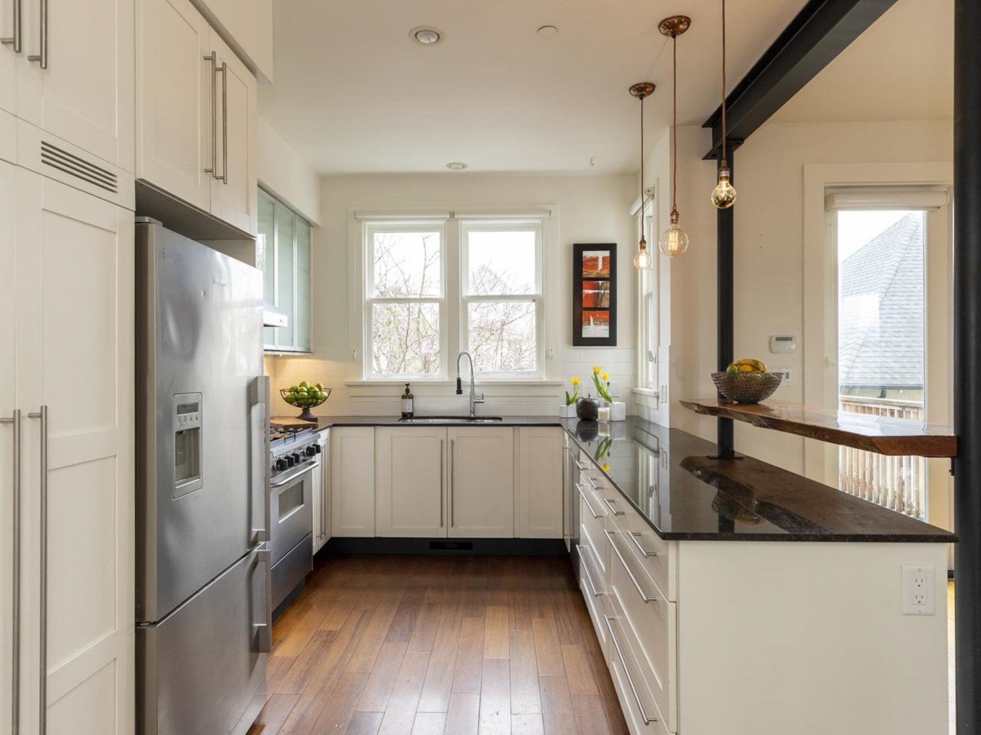 1836-e-7th-avenue-grandview-woodland-vancouver-east-13