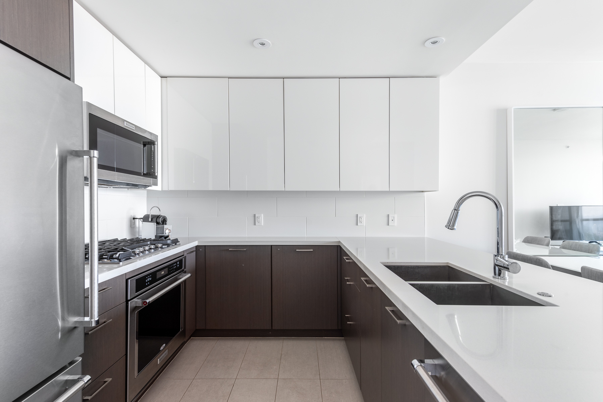 2509-271-francis-way-new-westminster-360hometours-09s