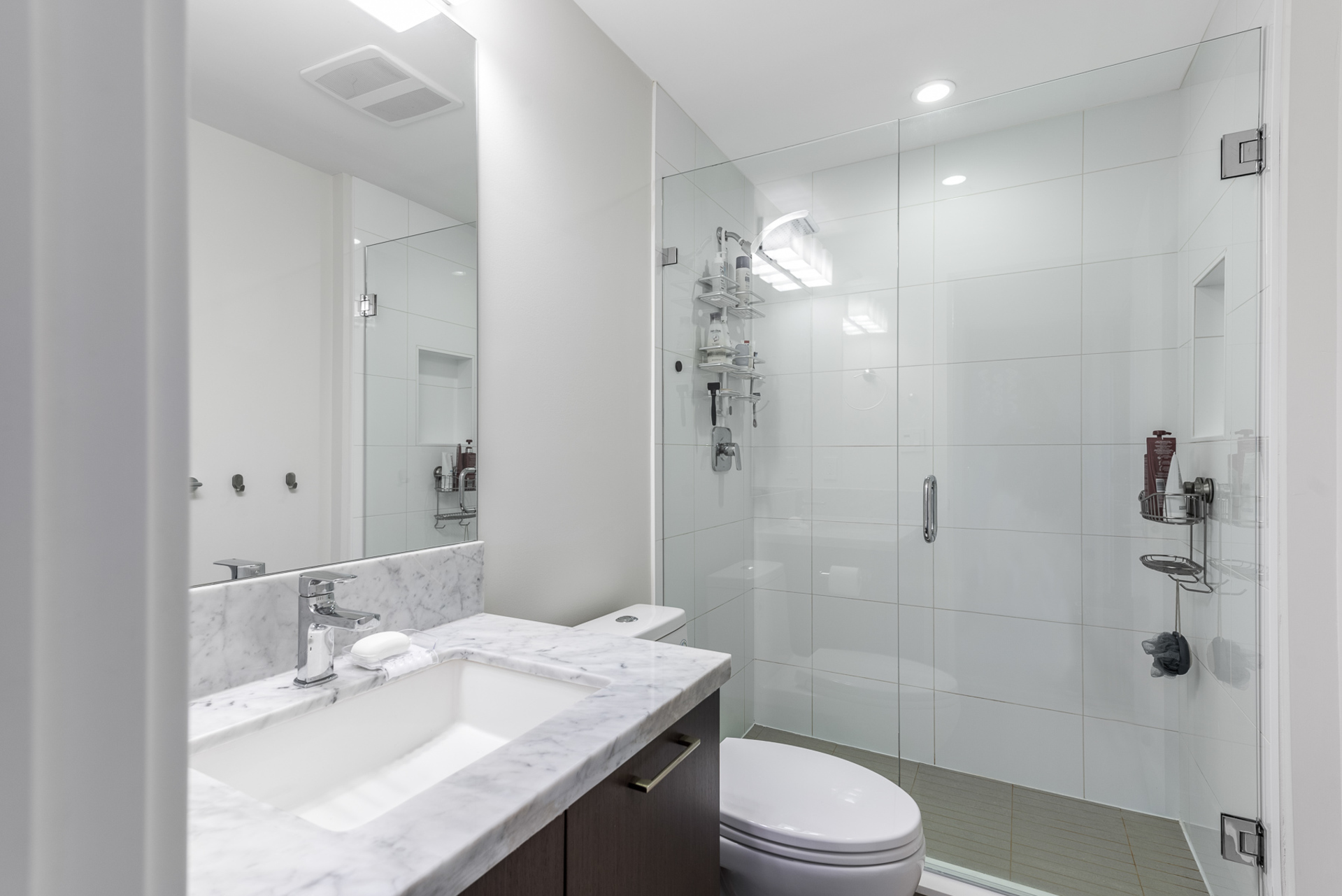 2509-271-francis-way-new-westminster-360hometours-23s