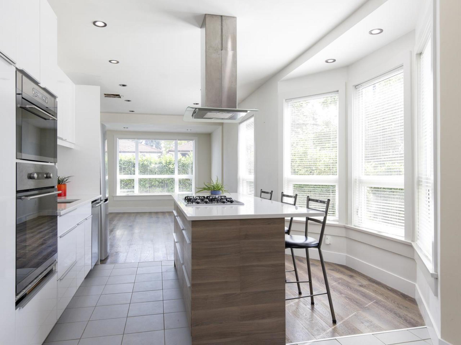 303-e-king-edward-avenue-main-vancouver-east-17