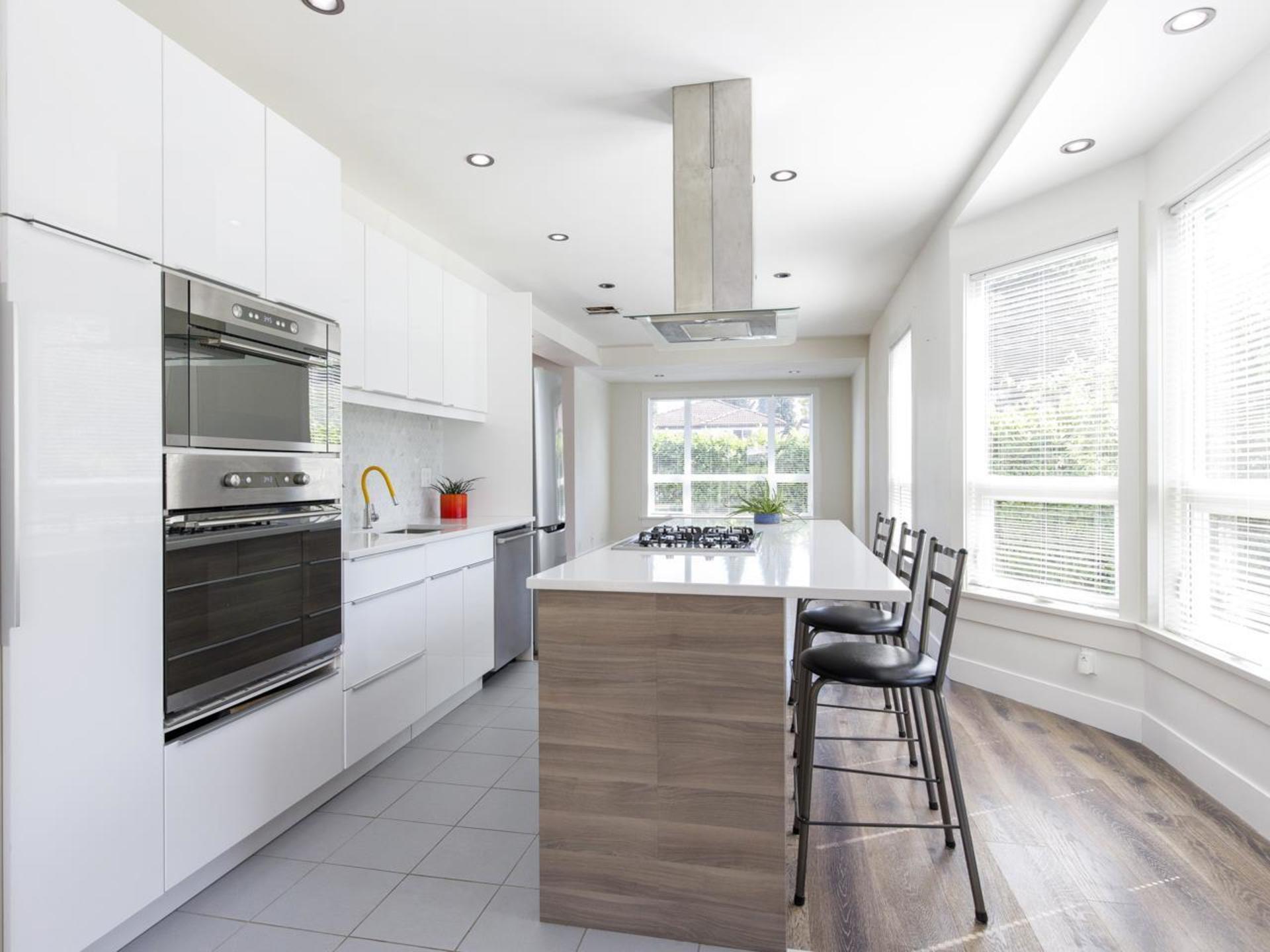 303-e-king-edward-avenue-main-vancouver-east-18