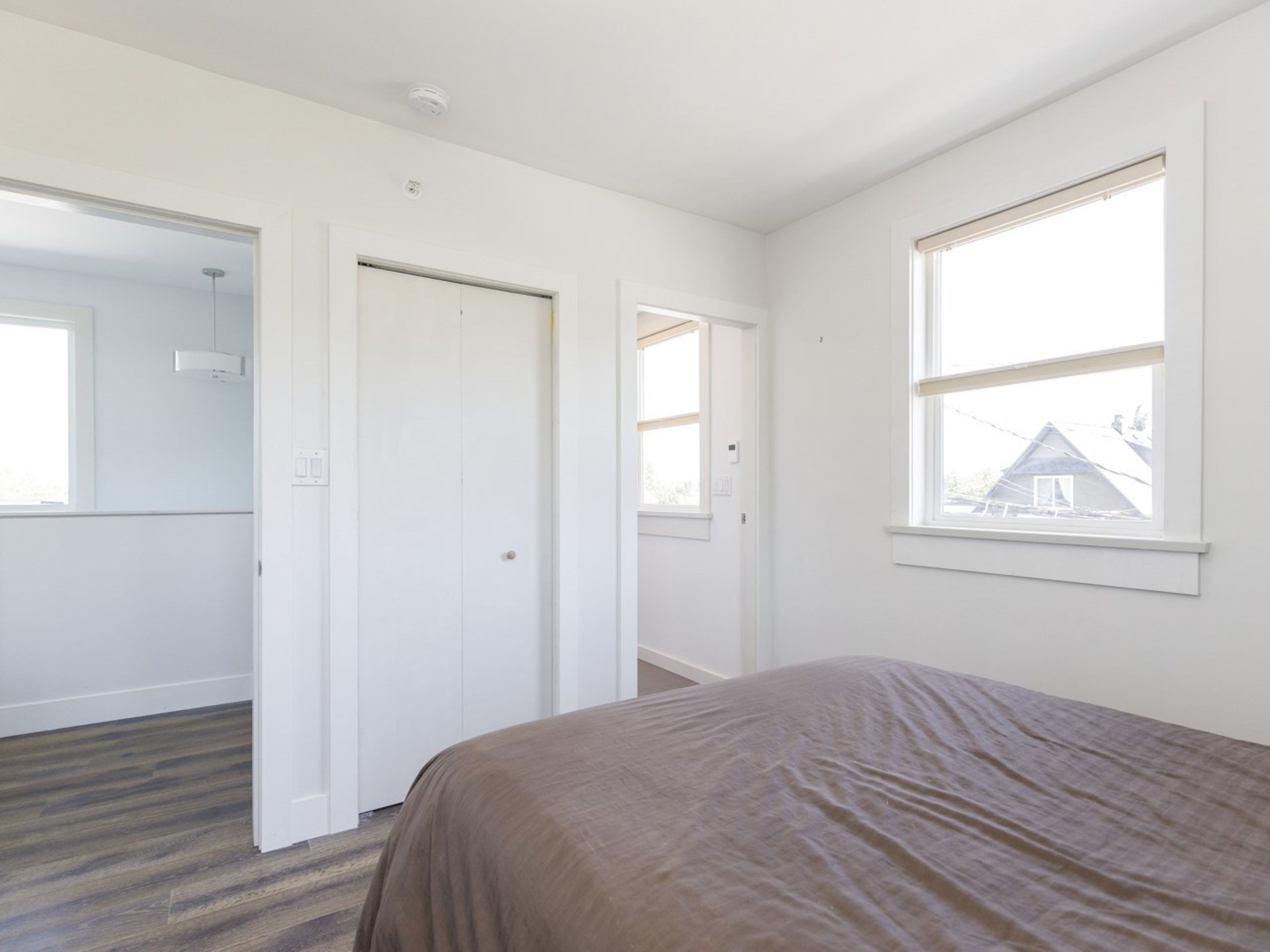 303-e-king-edward-avenue-main-vancouver-east-22