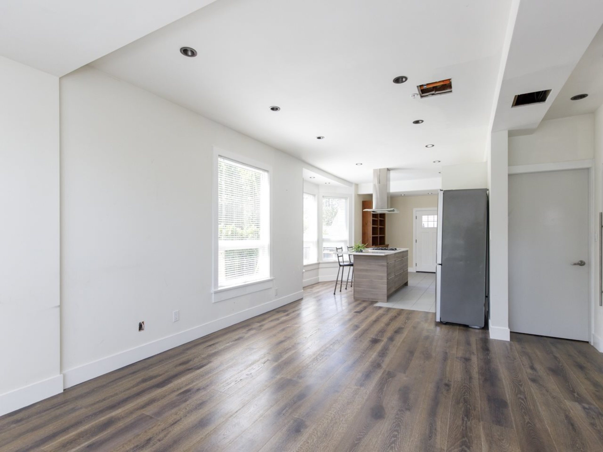 303-e-king-edward-avenue-main-vancouver-east-23