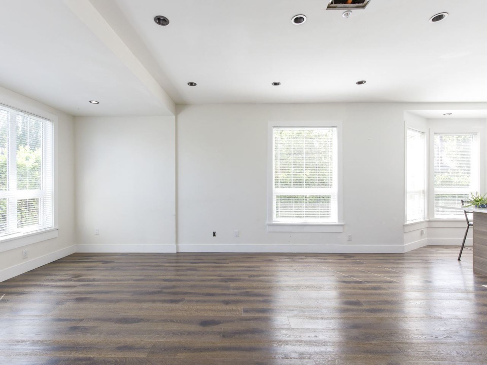 303-e-king-edward-avenue-main-vancouver-east-25