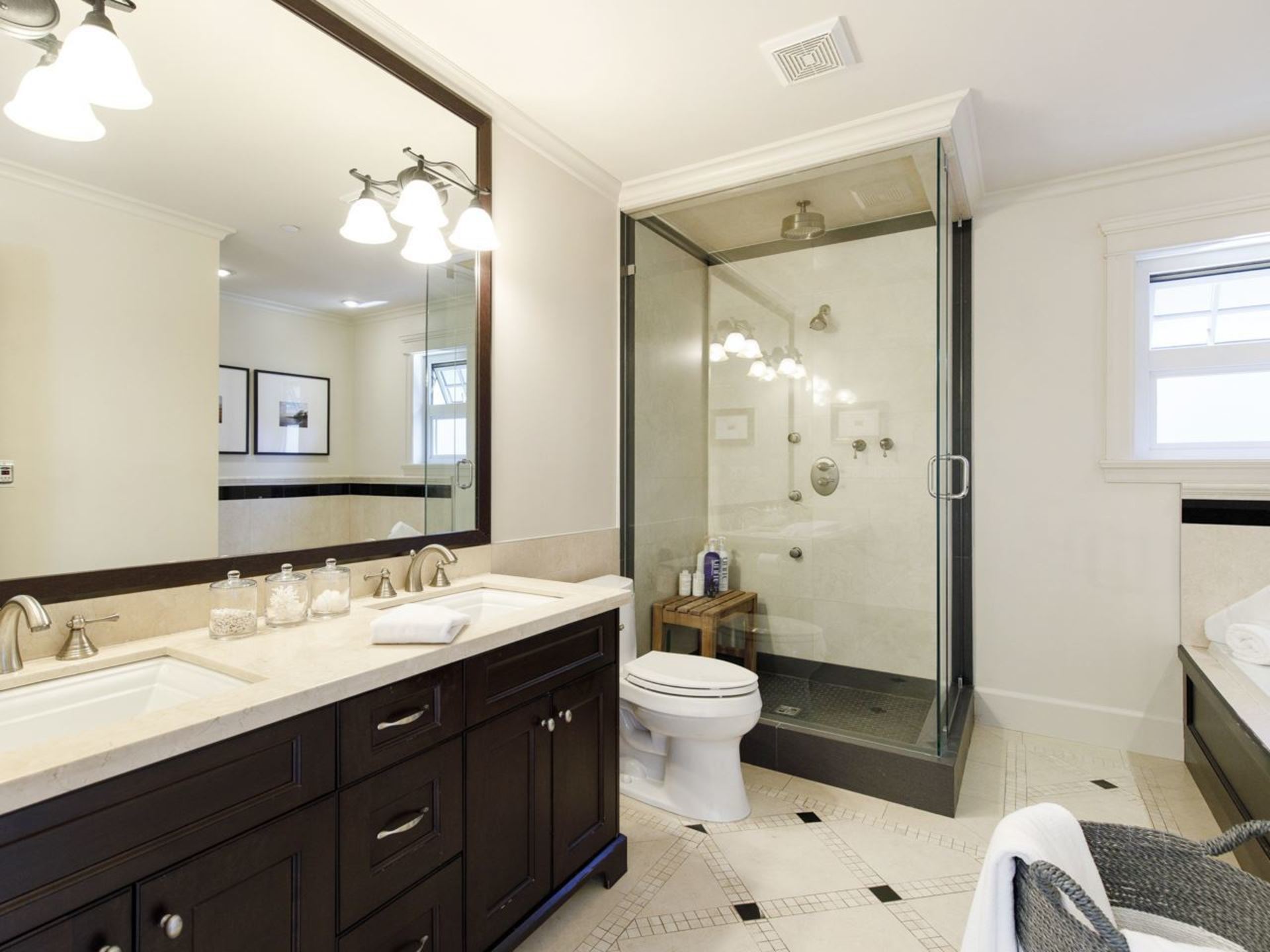 3040-w-12-avenue-kitsilano-vancouver-west-24