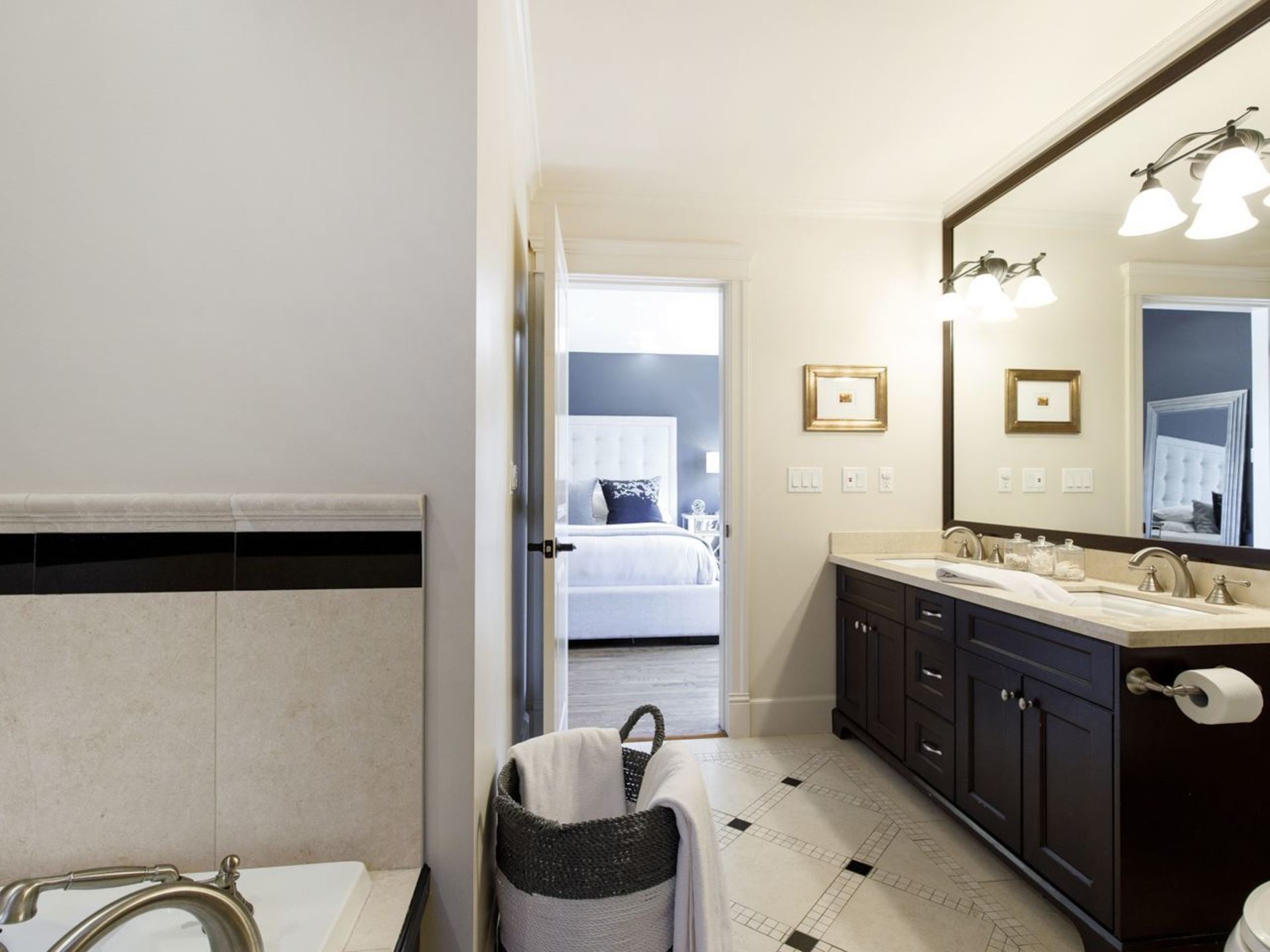 3040-w-12-avenue-kitsilano-vancouver-west-25