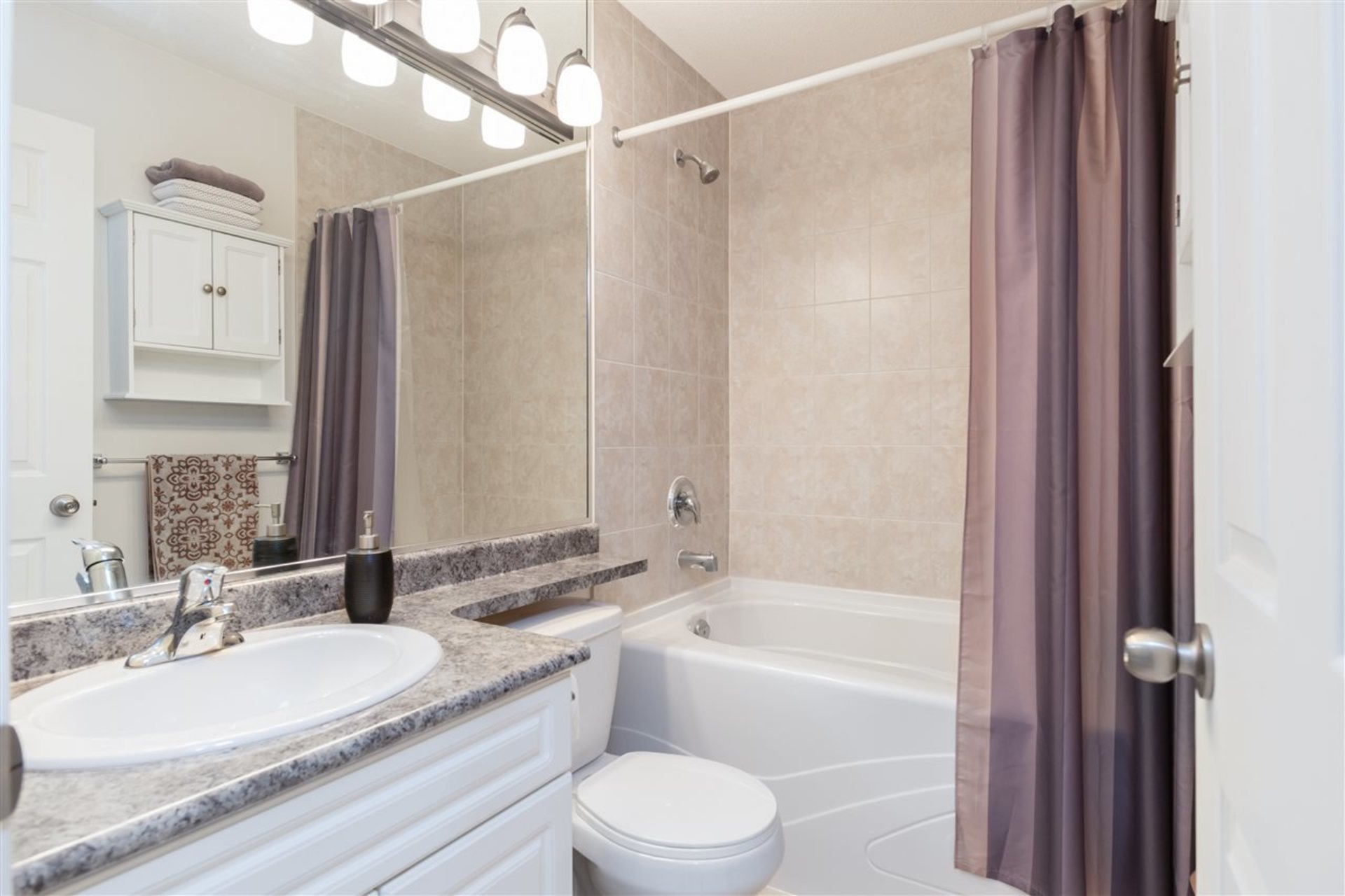 1383-brunette-avenue-maillardville-coquitlam-17