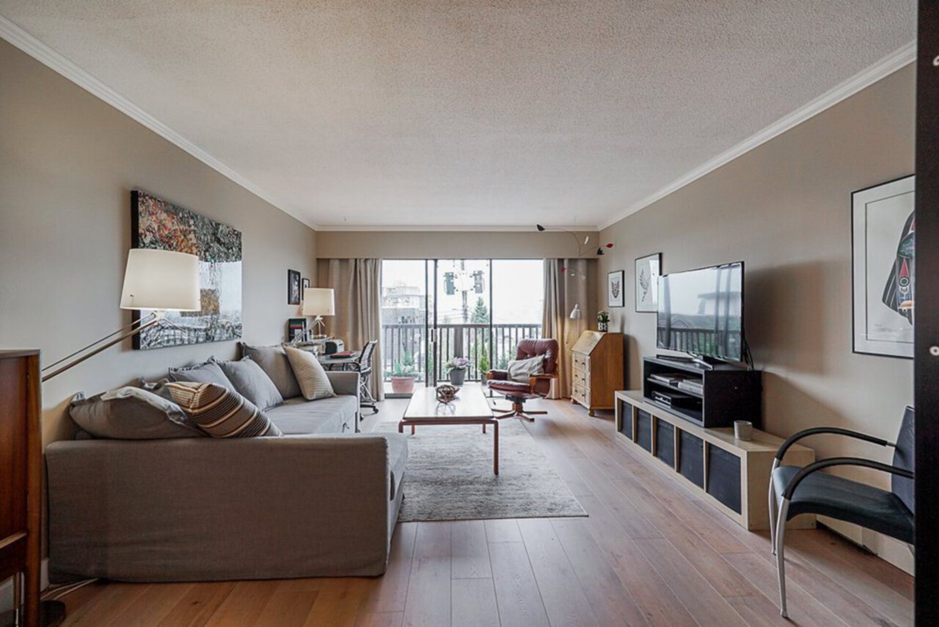 155-e-5th-street-lower-lonsdale-north-vancouver-12