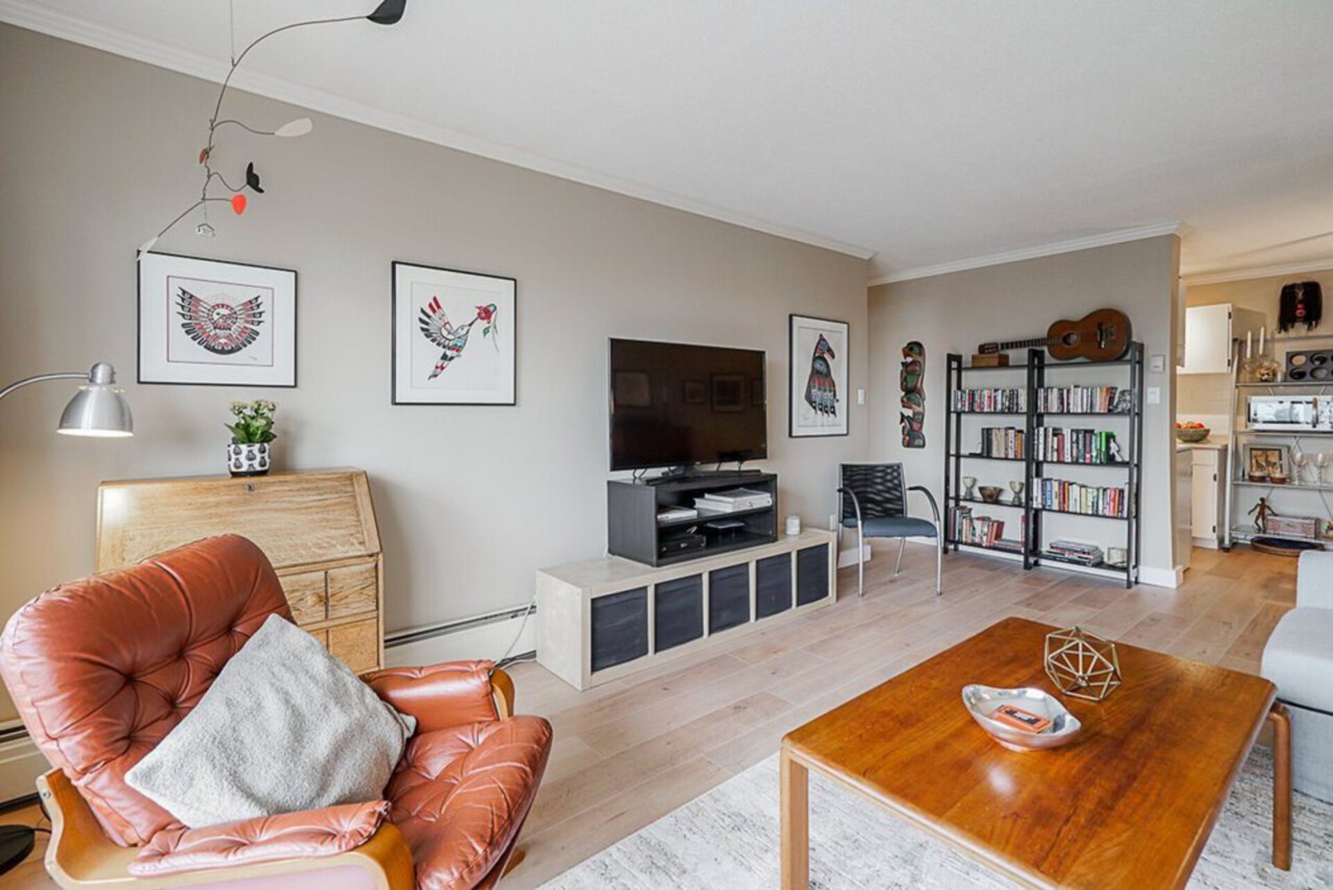 155-e-5th-street-lower-lonsdale-north-vancouver-13